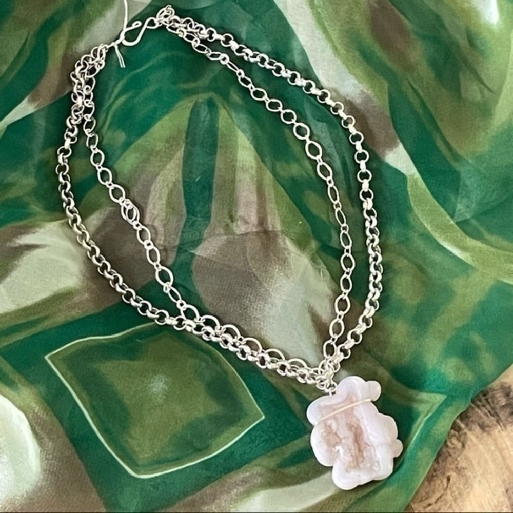 Handmade Dual Layered Natural Quartz & Chain Pendant Necklace 20” Minimalist - Picture 3 of 10